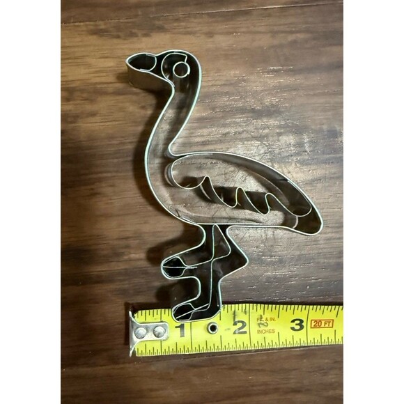 Flamingo Cookie Cutter Metal Eye Nose Wings Feet Details! Vintage - Picture 2 of 4